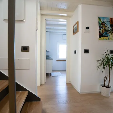 Loft In Piazza Con Soppalco Cividale Del Friuli
