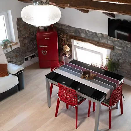 Loft In Piazza Con Soppalco *