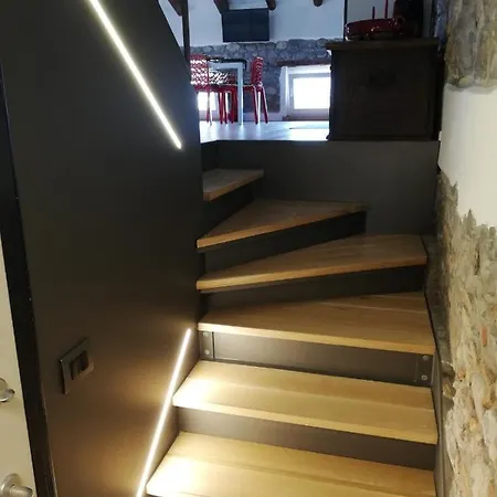 Apartment Loft In Piazza Con Soppalco *