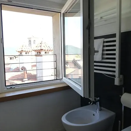 Loft In Piazza Con Soppalco *