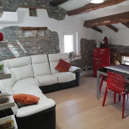 Apartment Loft In Piazza Con Soppalco Cividale Del Friuli