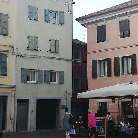 Loft In Piazza Con Soppalco Apartment *