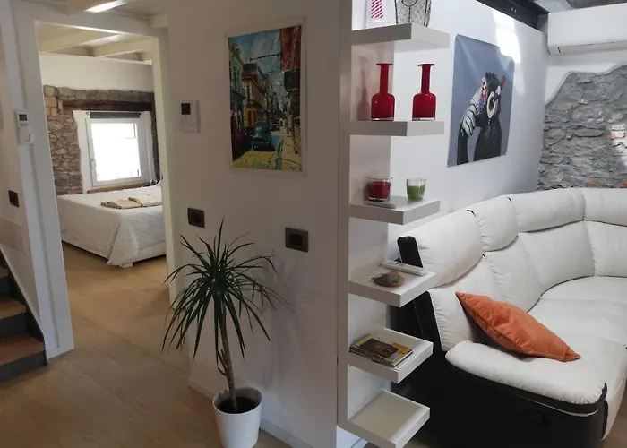 Loft In Piazza Con Soppalco *